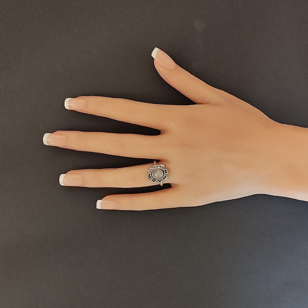 Rainbow Moonstone Ring - Size 6 3/4 - Picture 6 of 7